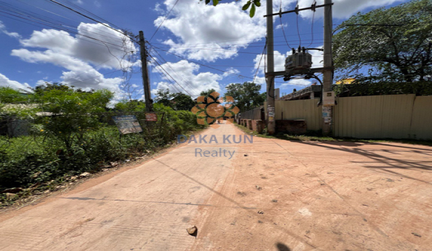 Urgent Sale, Land near Phsar Krom-Siem Reap